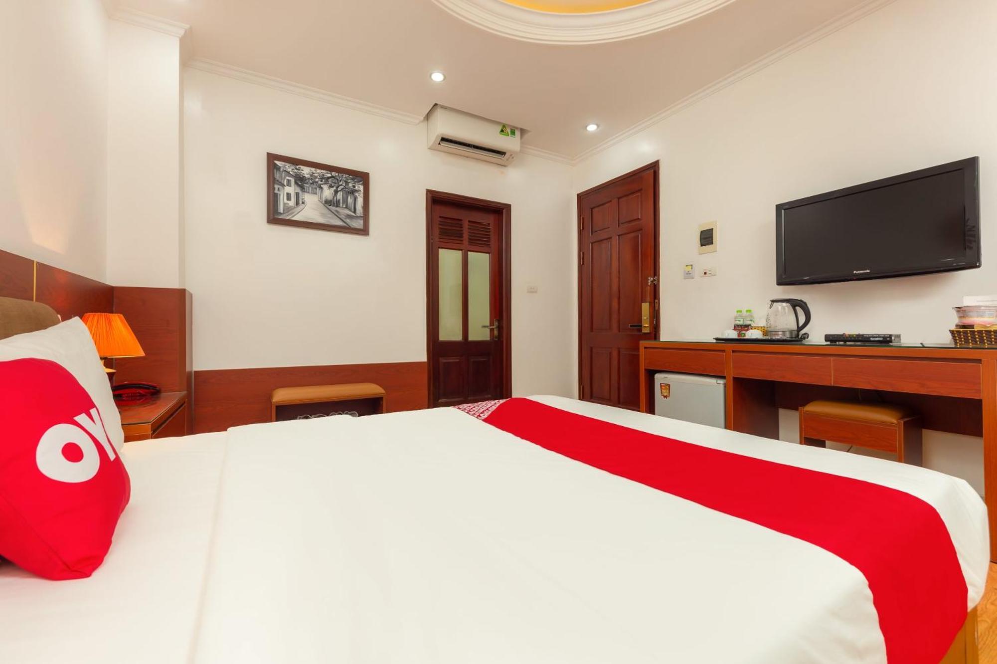 Super Oyo Capital O 387 Bach Duong Hotel Ханой Екстер'єр фото