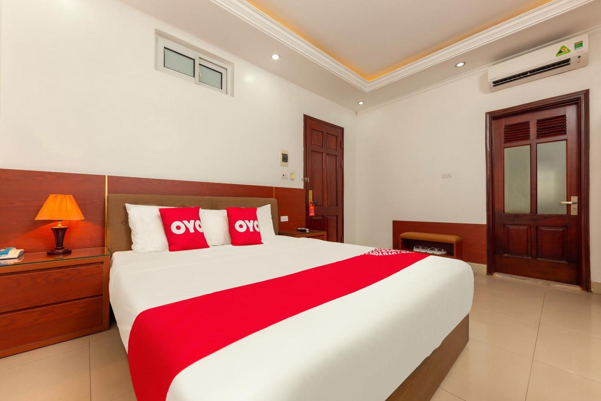 Super Oyo Capital O 387 Bach Duong Hotel Ханой Екстер'єр фото